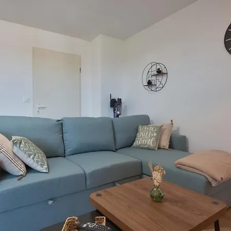 Appartement, Terrasse, Piscine, Netflix Et Wi-fi