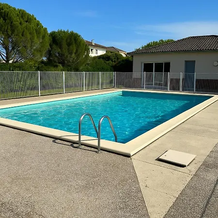 Daire Appartement, Terrasse, Piscine, Parking, Netflix Et Wi-fi