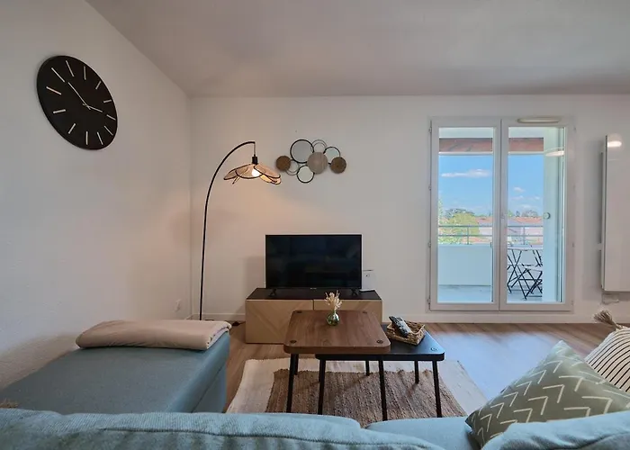 Appartement, Terrasse, Piscine, Parking, Netflix Et Wi-fi アパート *